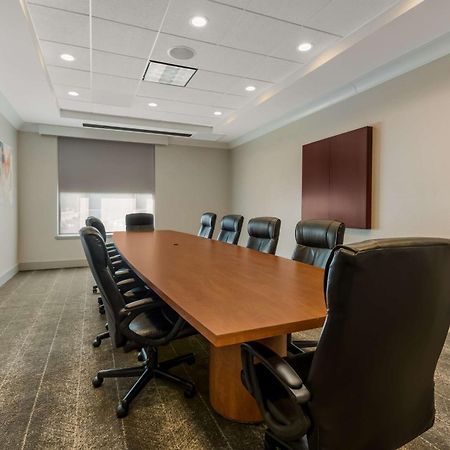 Hilton Garden Inn Rockford Kültér fotó