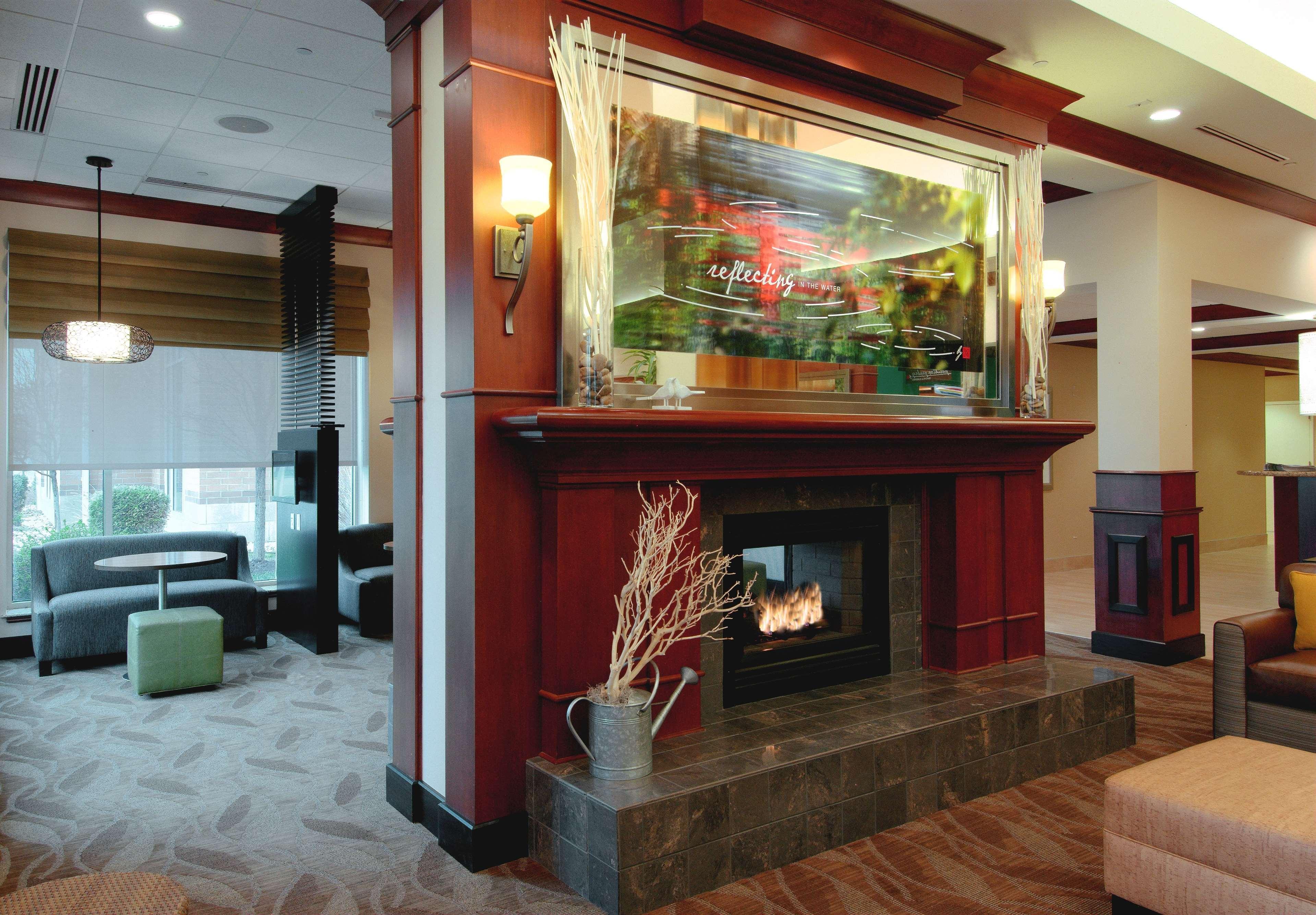 Hilton Garden Inn Rockford Kültér fotó