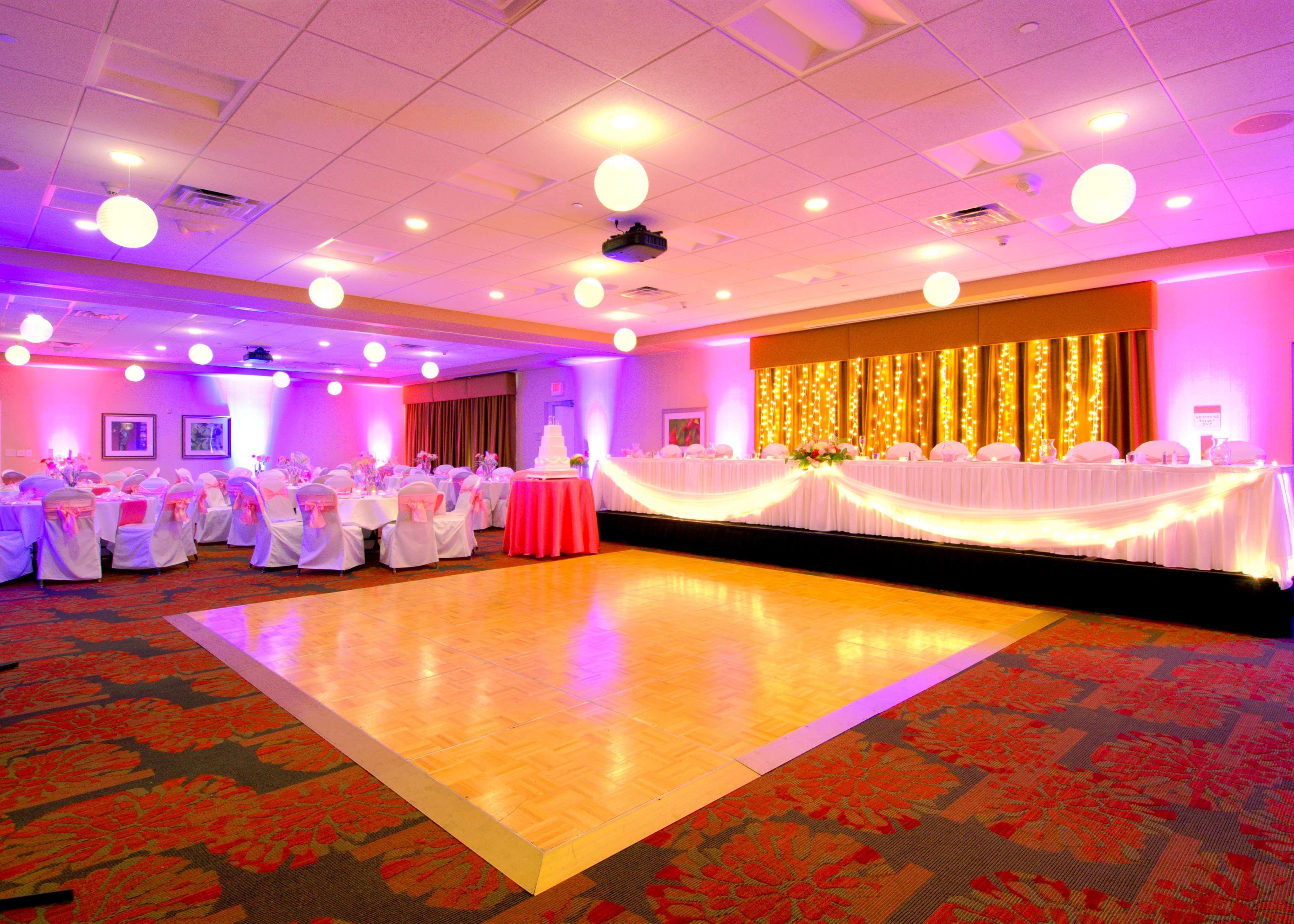 Hilton Garden Inn Rockford Kültér fotó