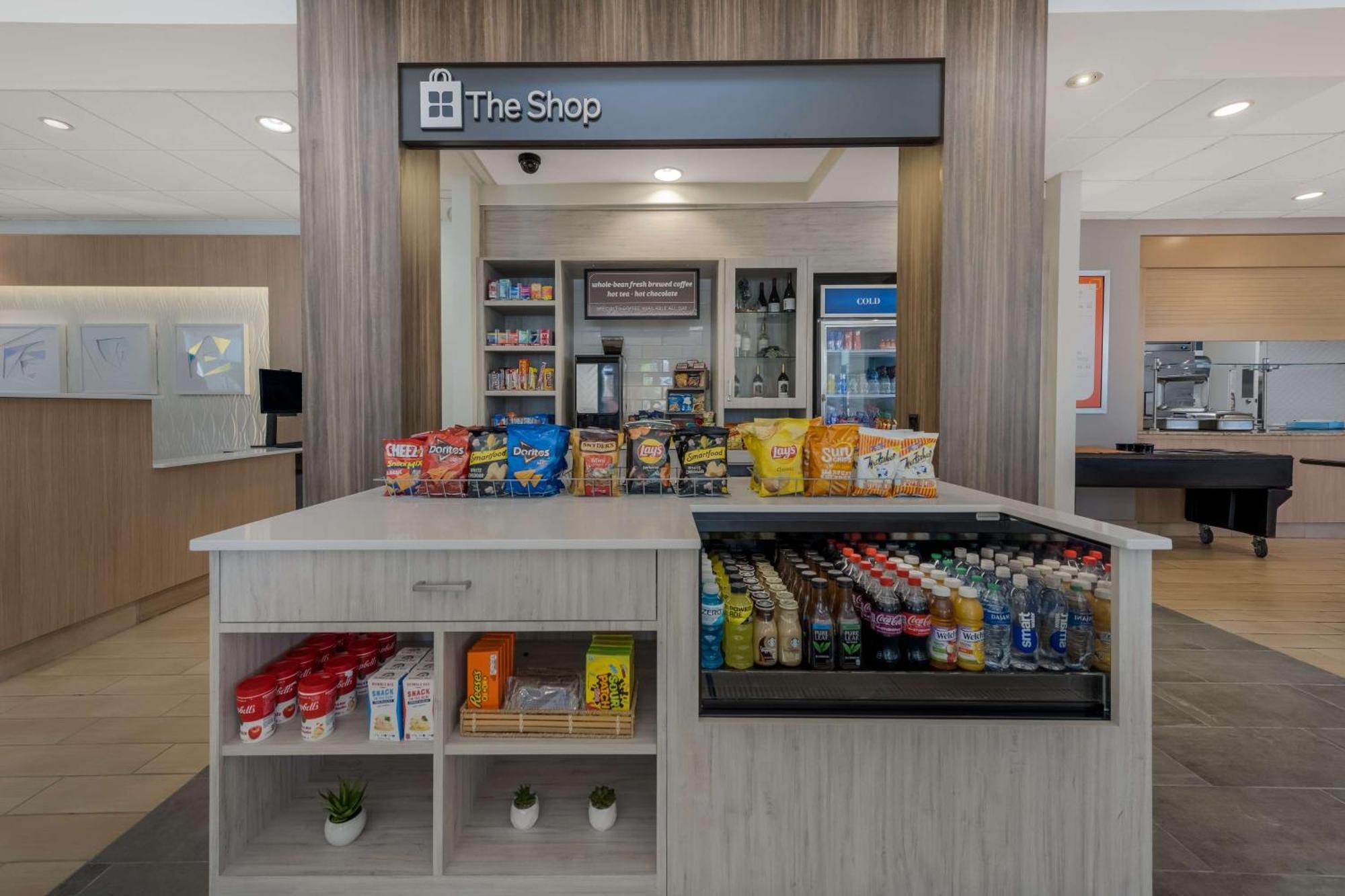 Hilton Garden Inn Rockford Kültér fotó