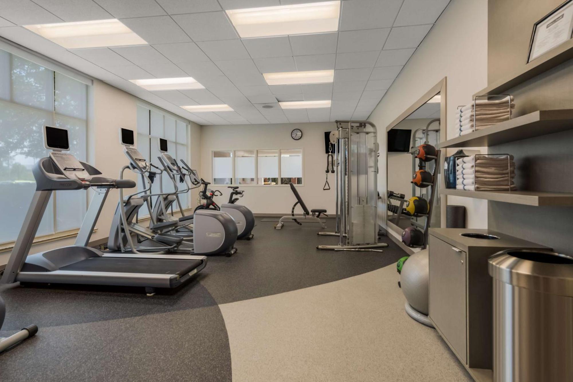 Hilton Garden Inn Rockford Kültér fotó