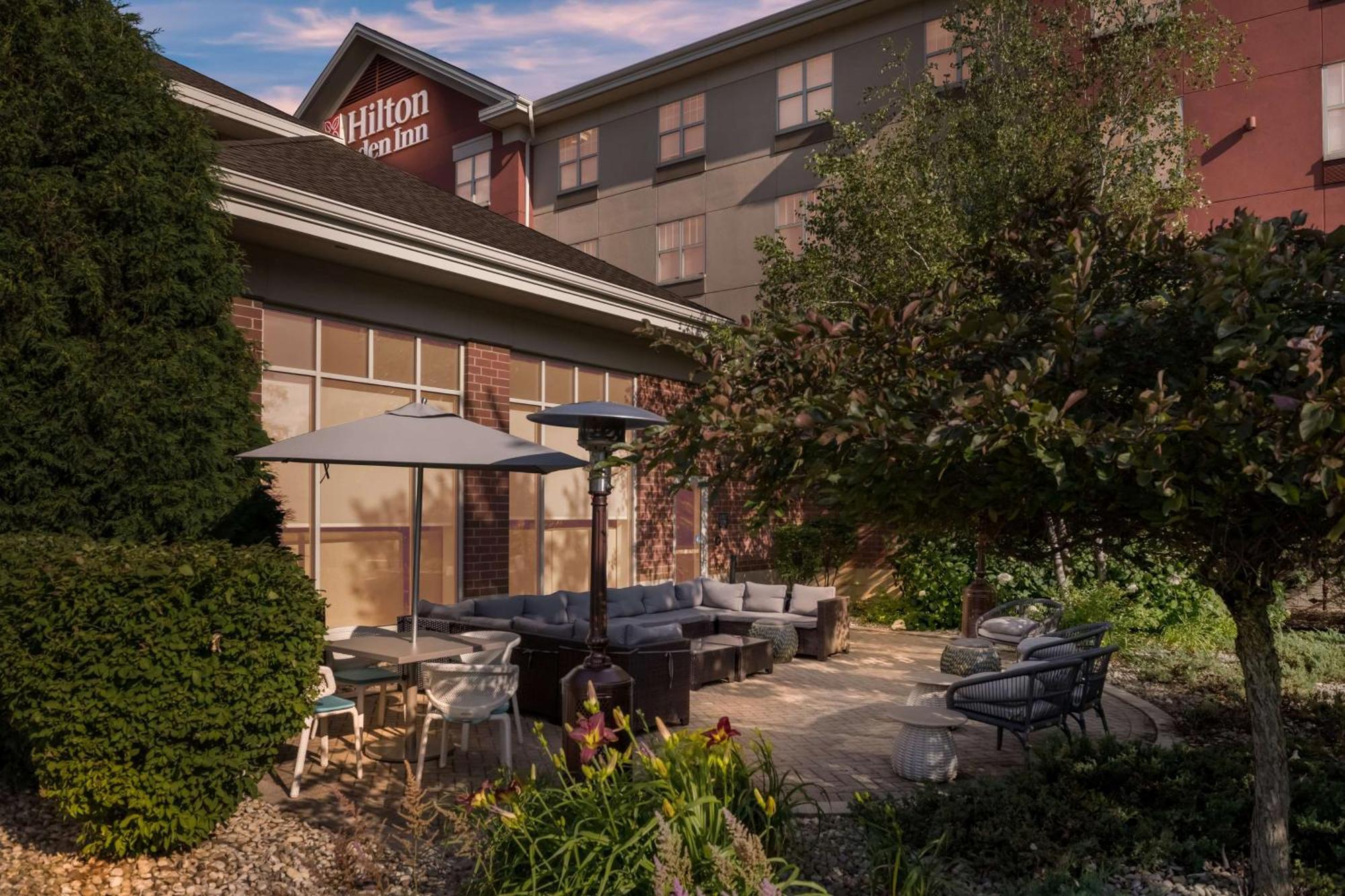 Hilton Garden Inn Rockford Kültér fotó